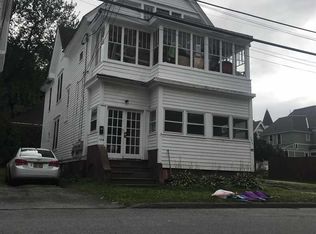 104 W Clinton St, Johnstown, NY 12095