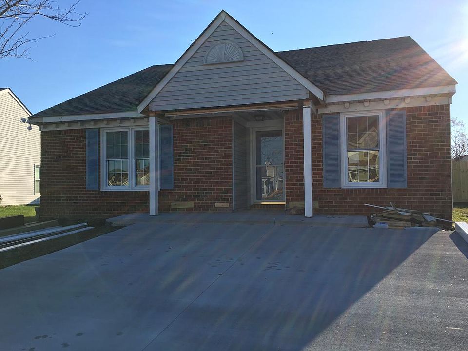 1st image of 925 Pink Star Ct