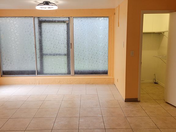 5th image of 8628 Tahoe Ct Unit 1