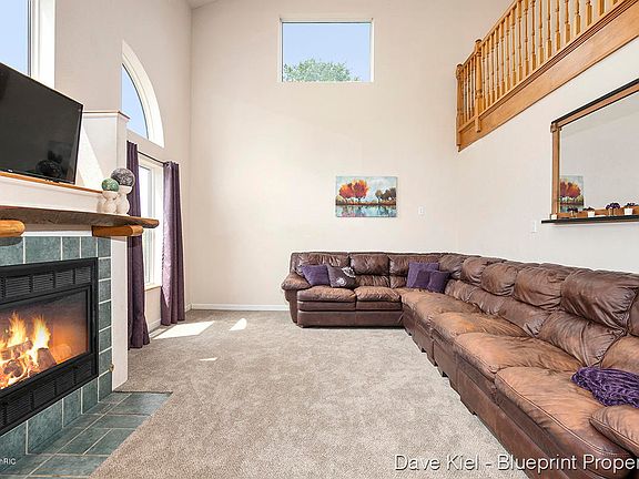 4th image of 3170 Farm Ln