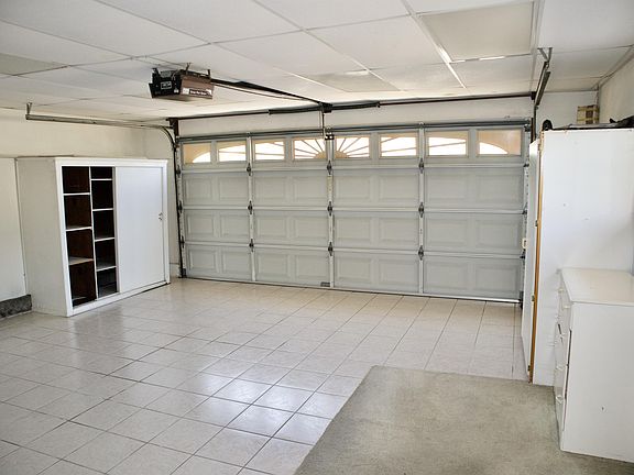 4th image of 23332 Dorset Pl