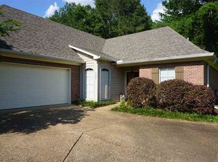 124 Cowles Creek Rd, Clinton, MS 39056