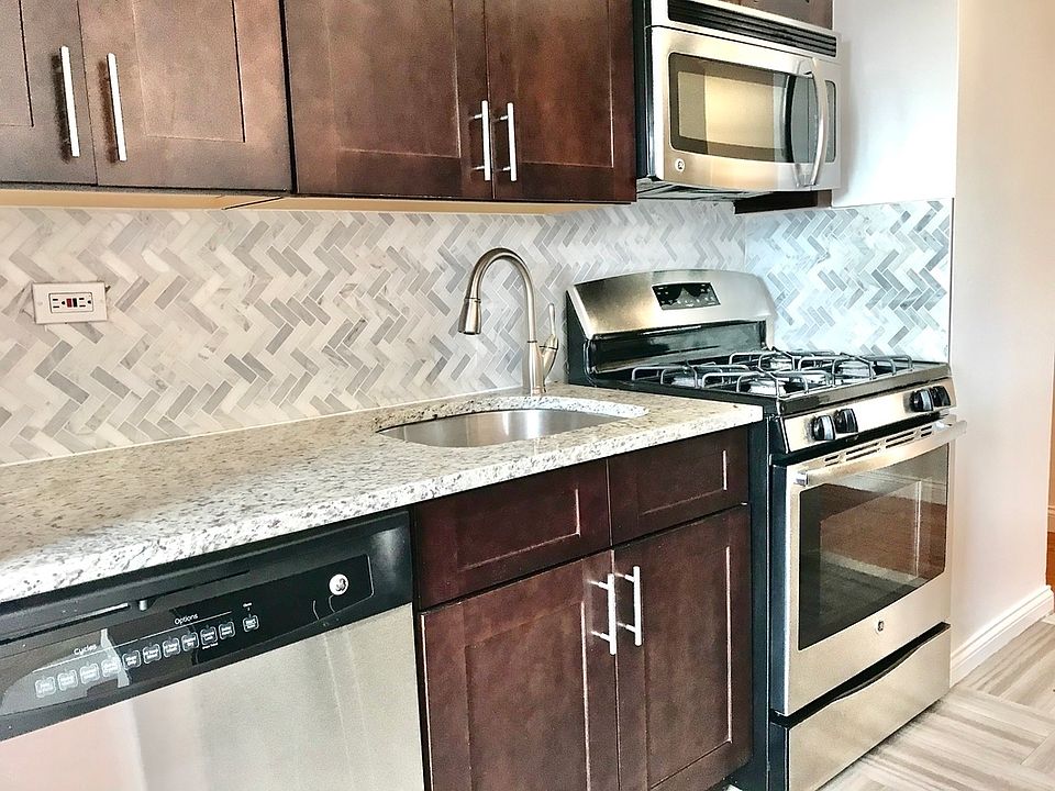 1st image of 747 10th Ave APT 8E