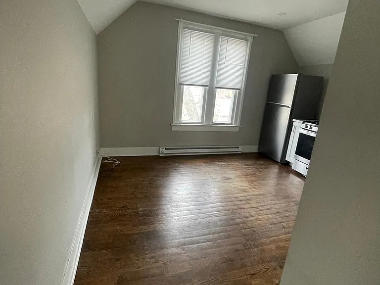 84 Munson St #2B — Photo 11