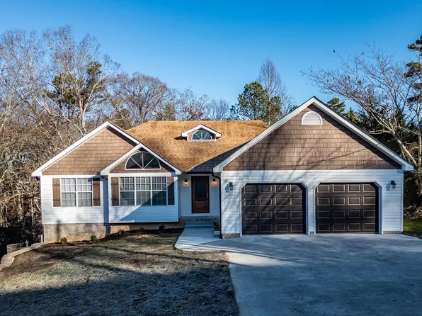 886 Lee Dr, Ringgold, GA 30736