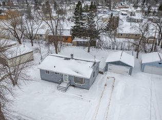 22 Edwards Dr, Silver Bay, MN 55614