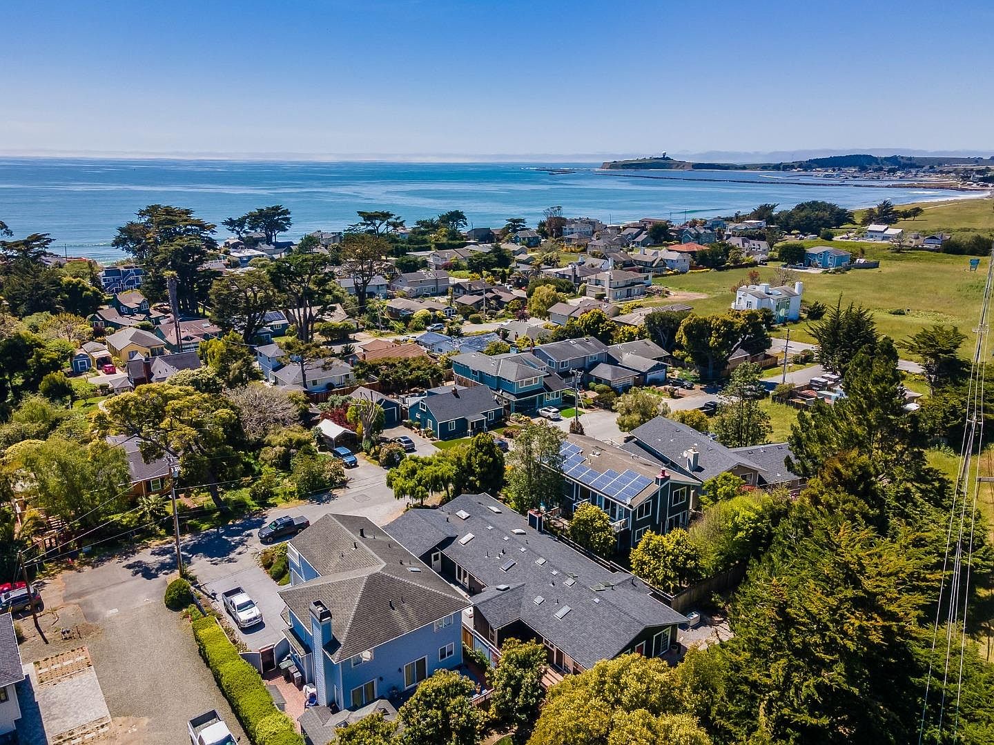 465 3rd Ave, Half Moon Bay, CA 94019 Zillow