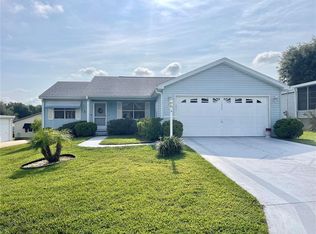 1207 Tarpon Ln, Lady Lake, FL 32159