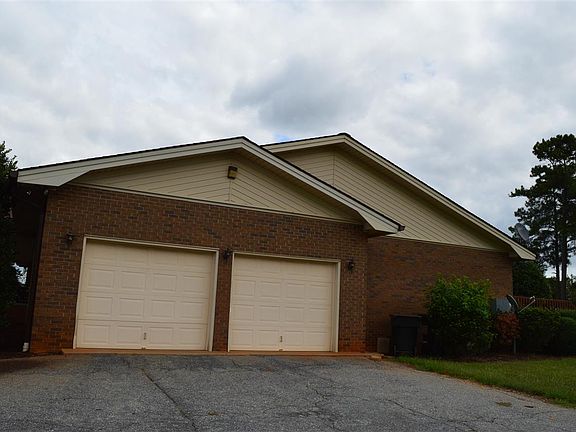 4th image of 1235 Swofford Dr