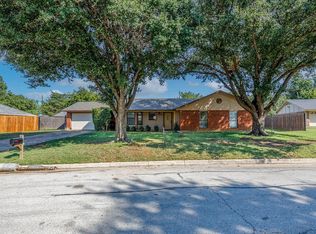 7817 Odell St, Fort Worth, TX 76182