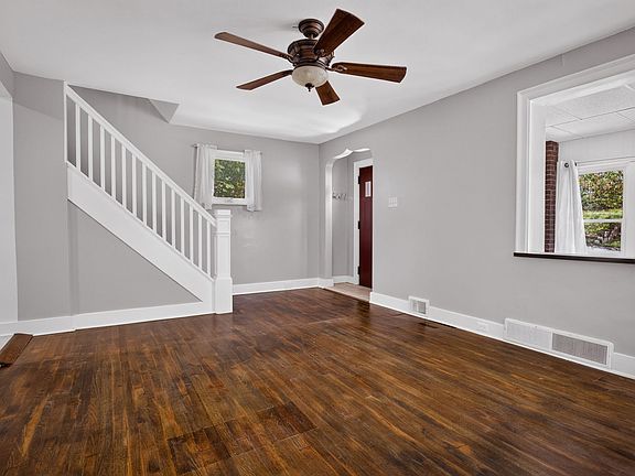 5th image of 3020 May Street Ext