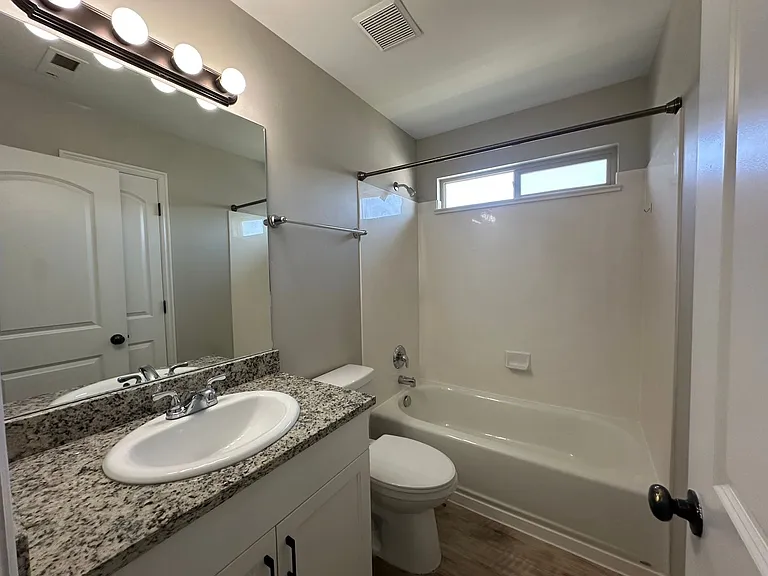 3528 W Newland Loop #1 — Photo 13