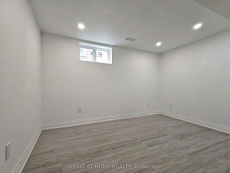 92 Cadillac Ave S #BASEMENT — Photo 9