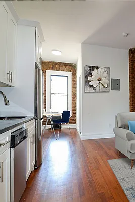 Rented by Corcoran | media 17