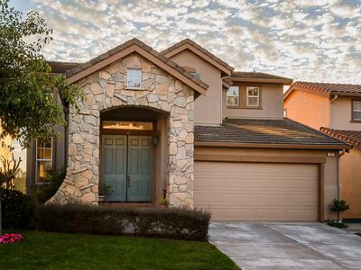 127 Panorama Ct, Pacifica, CA, 94044
