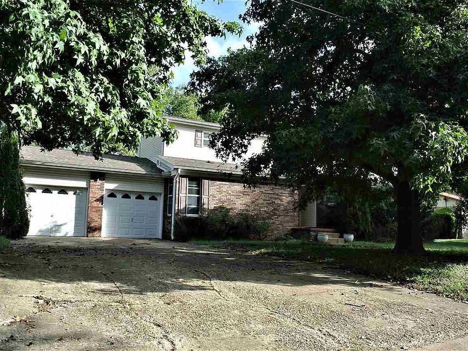 1st image of 1827 Zehm Ave