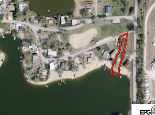 1801 Hanson Dr, Bellevue, NE 68123