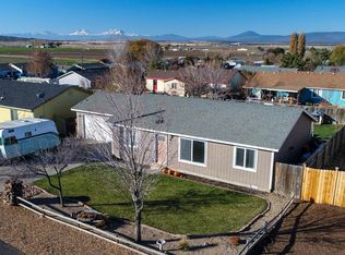 725 Scenic Loop, Culver, OR 97734