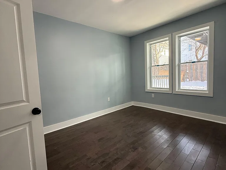 190 Park St #4B — Photo 8