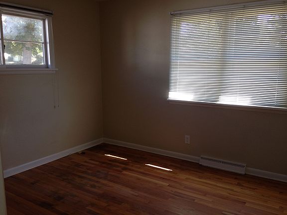 Upstairs bedroom, both very similar