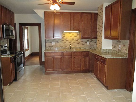 New Kitchen-Granite Counters