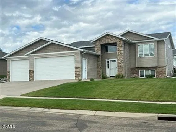 4908 Coleman St, Bismarck, ND 58503