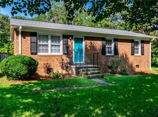 7715 Eversfield Rd, Summerfield, NC 27358