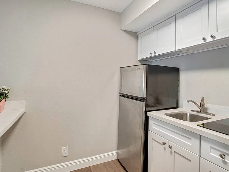 Aventine at Lantana - 55+ Active Adult Apartments — Photo 15
