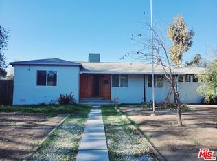 8331 N Keokuk Ave, Winnetka, CA 91306