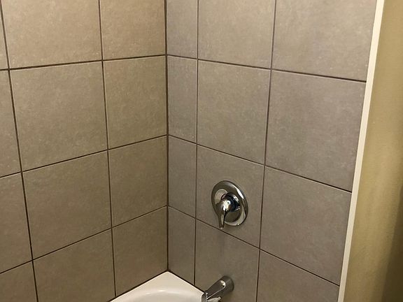 5th image of 4968 Mardel Ave #1F