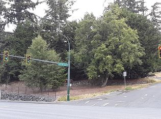 4629 Evergreen Way, Everett, WA 98203