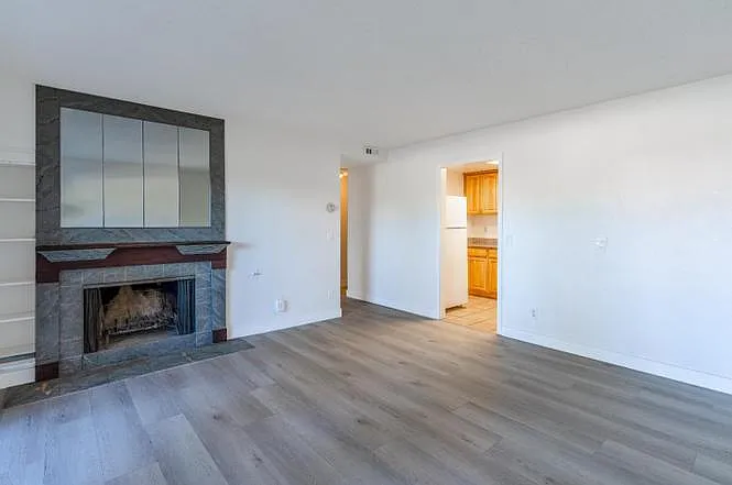 3819 Seven Trees Blvd — Photo 2