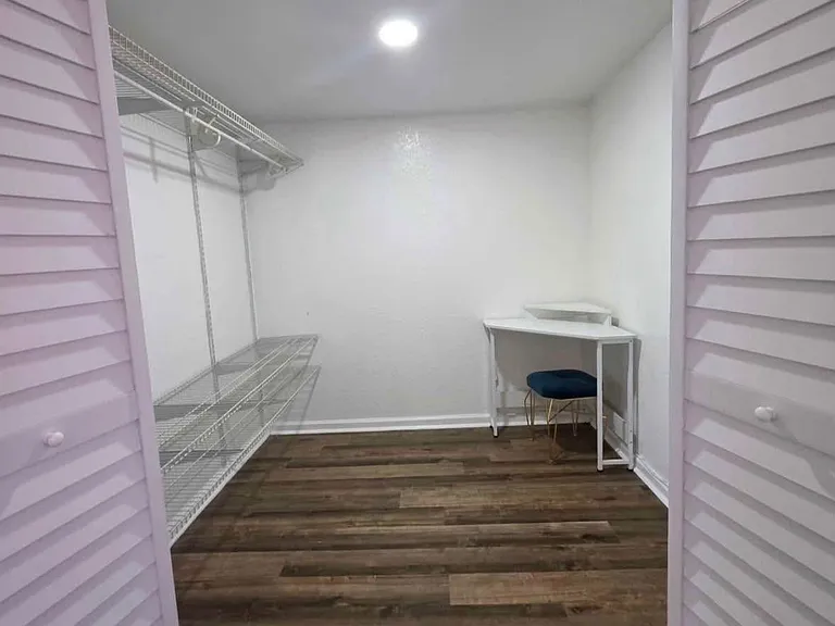 808 W Lakewood Rd — Photo 10