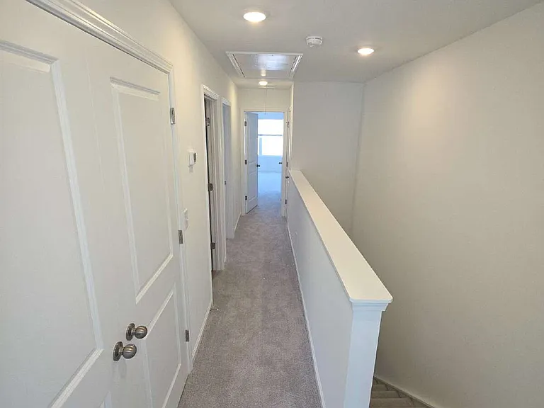 559 Marcus Way — Photo 15