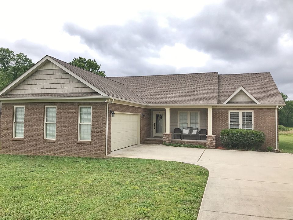 1st image of 136 Auburn Hills Dr