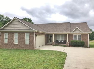 136 Auburn Hills Dr, Woodbury, TN 37190
