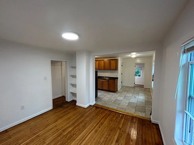 1292 Washington Ave — Photo 6