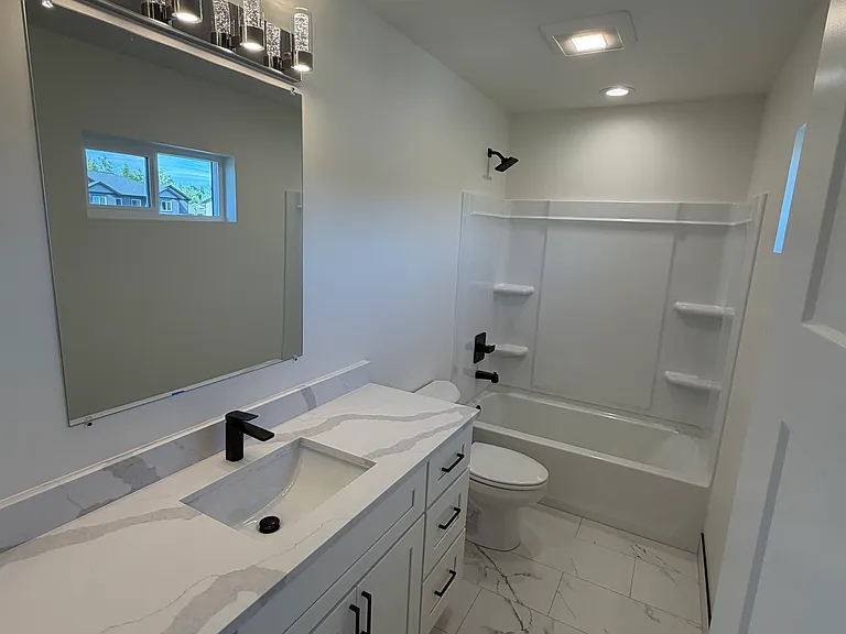 300 W Ashbrook Dr #1 — Photo 7
