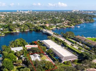 19180 Pine Tree Dr, Jupiter, FL 33469