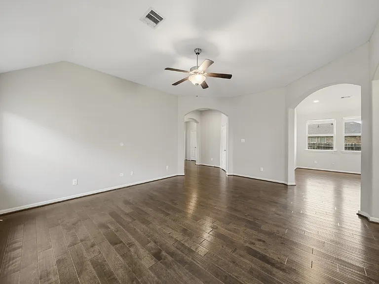217 Brookwood Park Ln — Photo 3