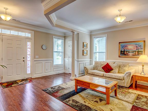 3rd image of 5005 Silverbell Ct