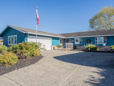 9919 Mimosa Path, Salinas, CA, 93907