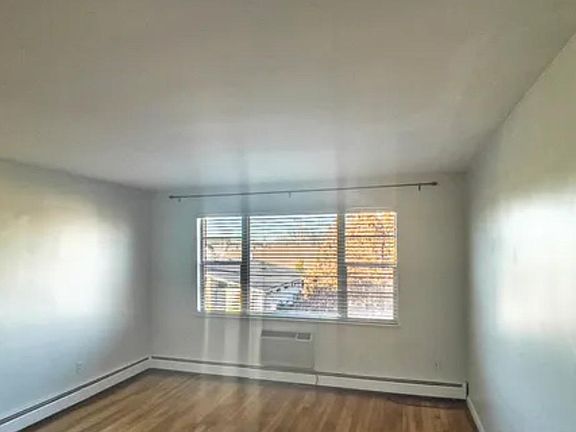 4th image of 3007 Portsmouth Ave #7