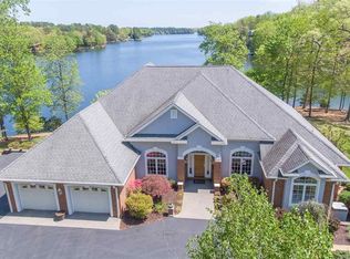 55 Maplevale Dr, Palmyra, VA 22963