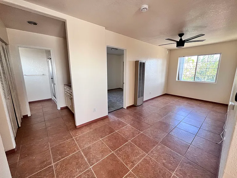 1371 Myra Ct #2 — Photo 4