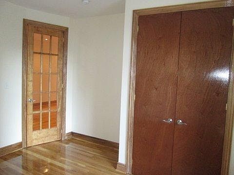 2nd image of 1344 1st Ave