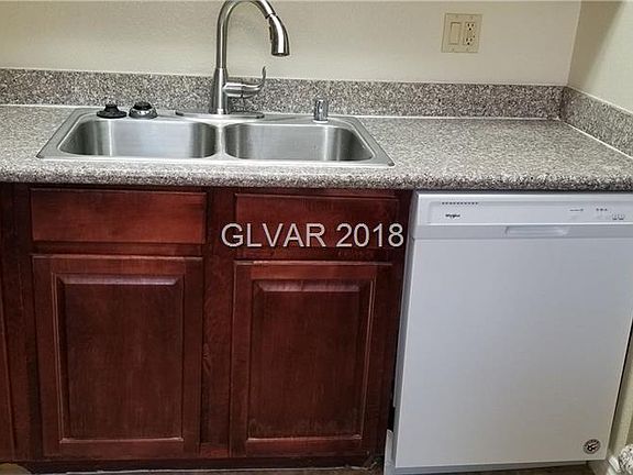 3rd image of 5140 Indian River Dr Unit 310