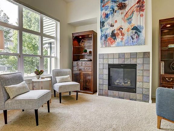 4th image of 163 Rendezvous Dr