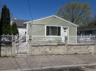 149 Waldo St, Providence, RI 02907