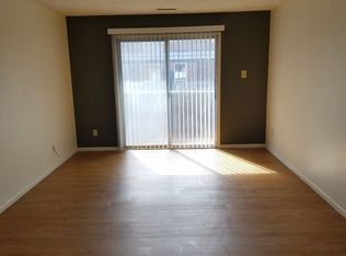 837 SW Tyler St APT 4, Topeka, KS 66612